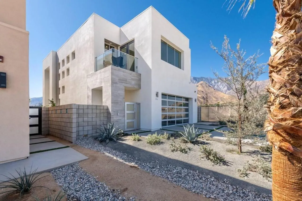Breathtaking Luxury Villa Architectural Jewel Palm Springs United States