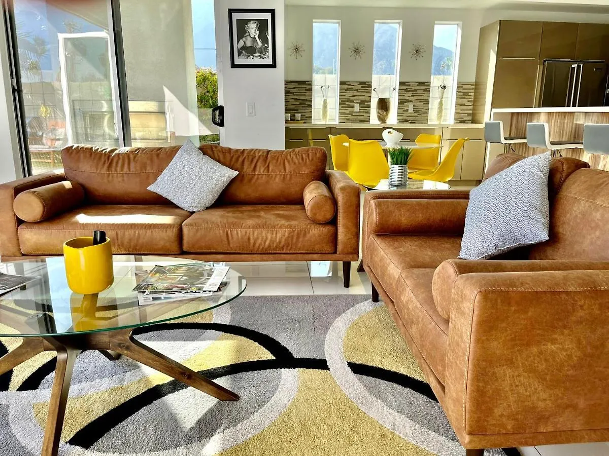 Breathtaking Luxury Villa Architectural Jewel Palm Springs