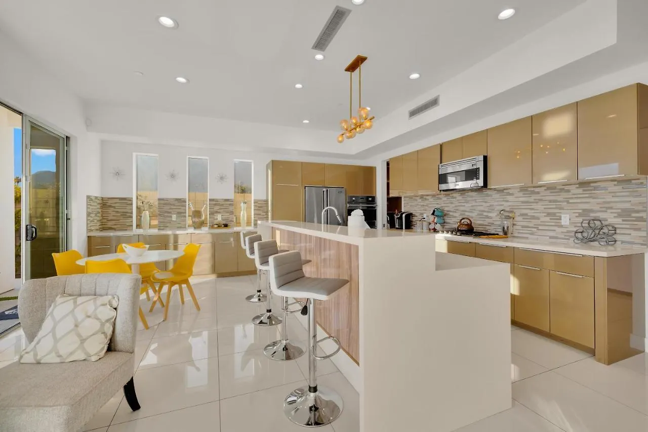 Breathtaking Luxury Villa Architectural Jewel Palm Springs United States
